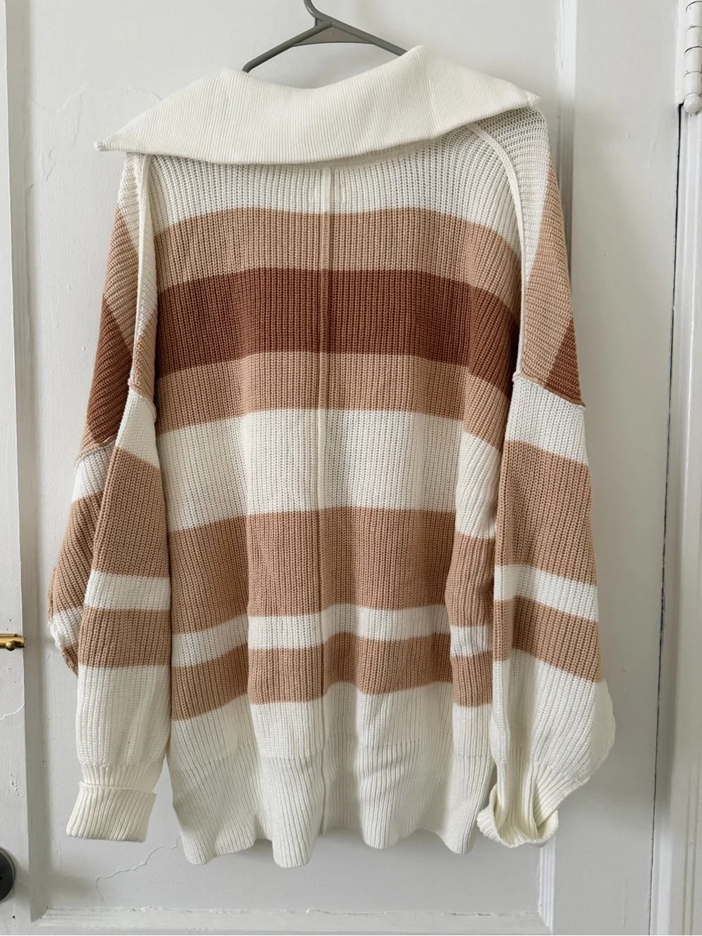 Aerie Sweater |Oversized Striped Half-Zip Sweater in Cream & Tan | Size M/Medium